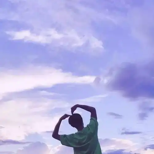 情侣头像野心不大,你和天下 情侣头像野心不大,你和天下