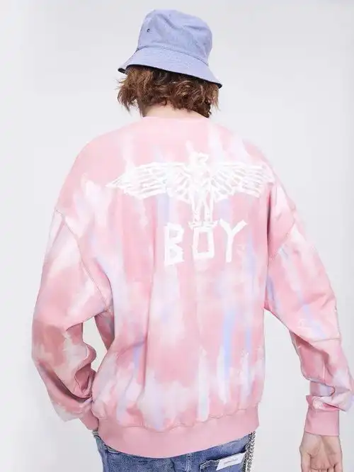 春日上新丨比看樱花更美好的,是把樱花直接穿在身上 春日上新丨比看樱花更美好的,是把樱花直接穿在身上