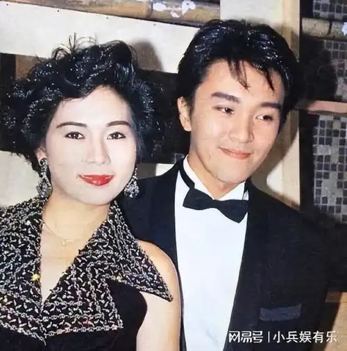  著名喜剧导演周星驰我可以把快乐带给观众,却无法再让她快乐