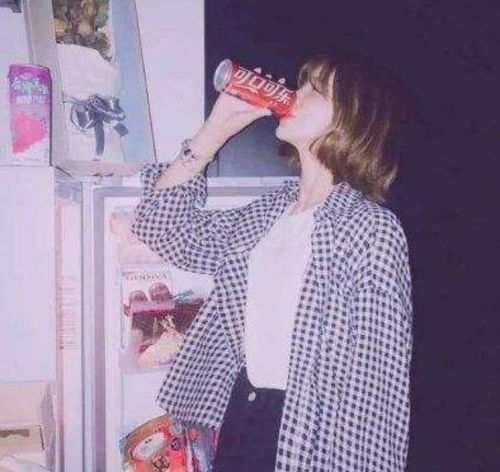  女生要是这3个位置长痣,异性缘绝对超好,活该被宠成宝