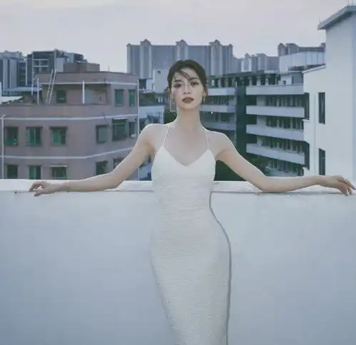  脖子美和脖子丑的明星,对比差距一目了然,脖子真的太影响气质了