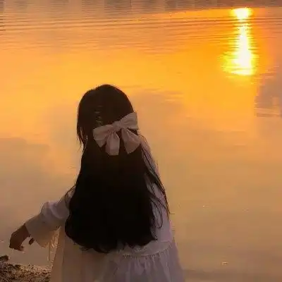 2023唯美氛围感女生头像图片 2023唯美氛围感女生头像图片