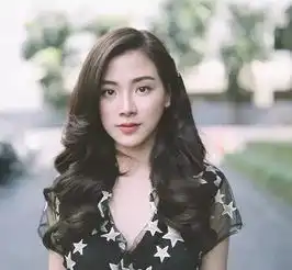 从清纯初恋,走向成熟御姐,这8年她经历了什么 从清纯初恋,走向成熟御姐,这8年她经历了什么