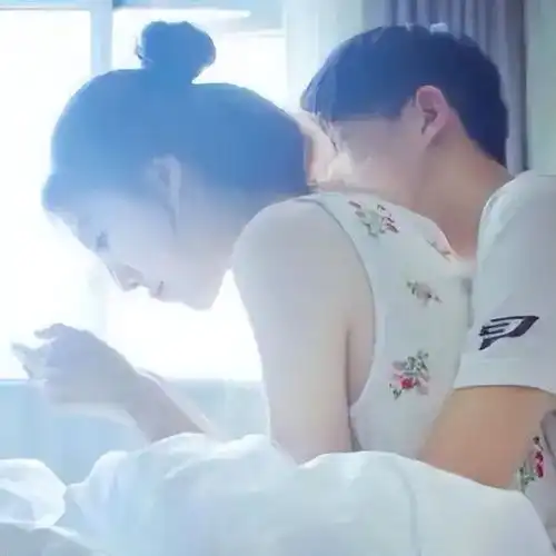  新婚之后,男子发现自己妻子是个小姐