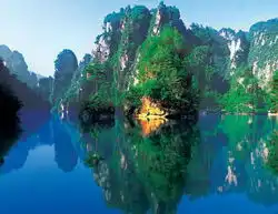  长沙往返a1线张家界宝峰湖或黄龙洞三天两晚纯玩游天天发团