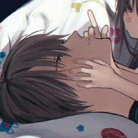  唯美手绘情侣头像偏偏无理取闹非要抱抱