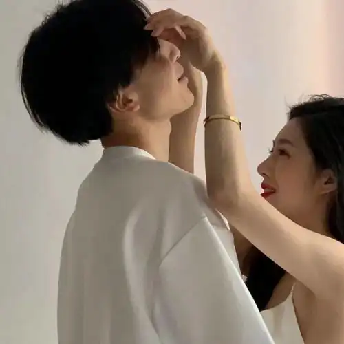  值得收藏的情侣头像