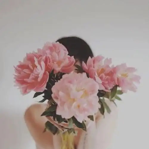  白色情人节,先别急着回送礼你也许会爱错人那些错爱心理效应