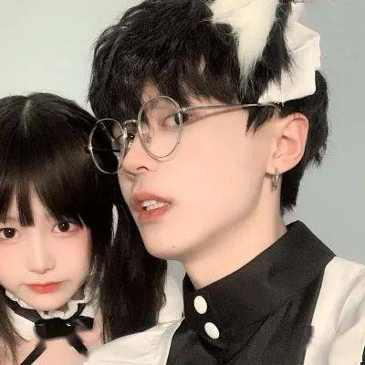  情头原来恋爱中的男生也会这么作