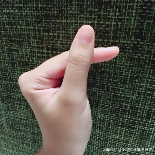  真的很讨厌手指比心,终于有韩国人也这么说了