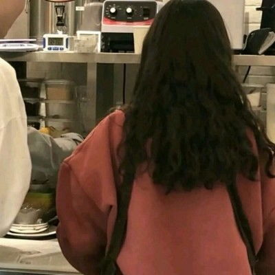  不露脸情侣头像别让世俗淹没生活的浪漫和热情