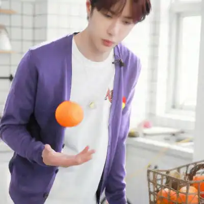  王一博头像高清图片王一博6人同一系列团体头像