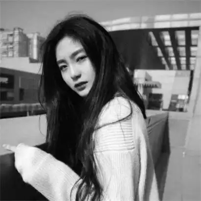  唯美气质女生头像黑白,安静中带着一种范儿