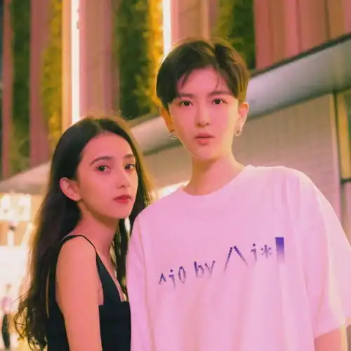 藤井树情侣头像孩子