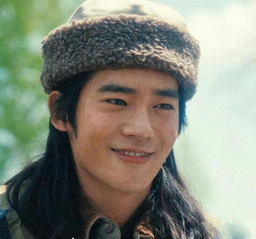  理解马尔泰若兰了马背上的野性少年,往女主脸上抹羊粪都迷人