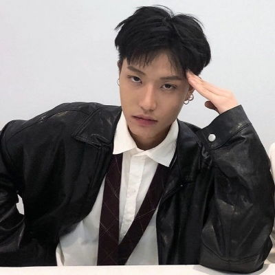  最有男人味的头像图片帅气真人