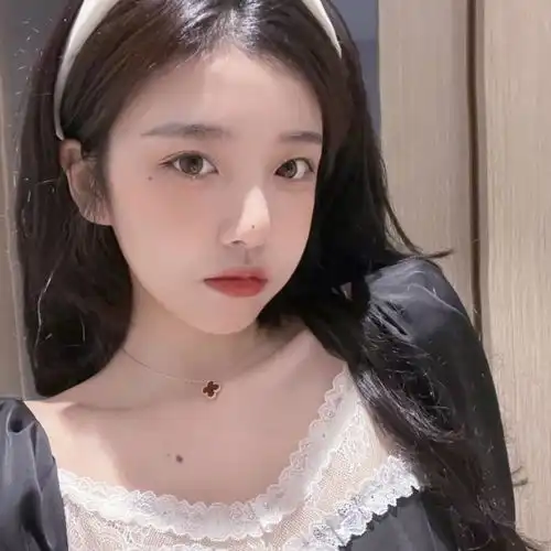 ins头像情侣一左一右舒