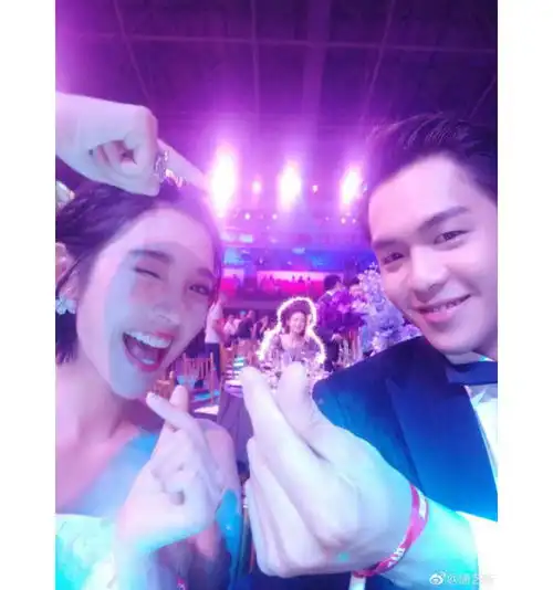  过年被亲戚催婚没关系,这些明星情侣们还天天被网友催婚呢