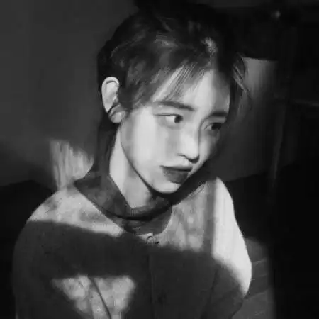 黑白情侣头像一男一女一