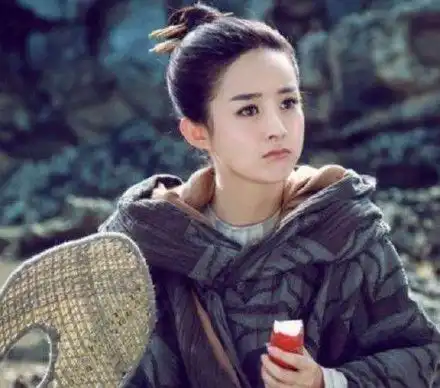  赵丽颖产后复出在即,她捧红的小鲜肉金瀚却关注度暴跌