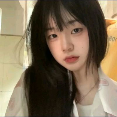  纯欲女生温柔是夹在缝里也能女生头像我要个性网