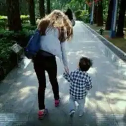  谁有这个情侣头像的另一半,感谢了