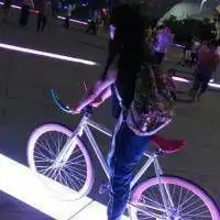 男男双人情侣头像共享单