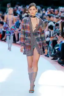 透视的魅力missoni2018春夏系列时装秀 透视的魅力missoni2018春夏系列时装秀