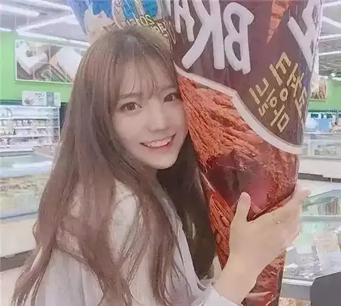 10款夏日显白发色,拒绝那些年染发踩过的雷 10款夏日显白发色,拒绝那些年染发踩过的雷