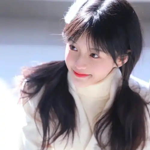  真人女头像治愈好看