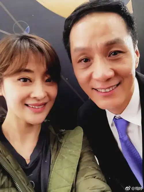  梅婷我这辈子最正确的决定,就是37岁高龄嫁给圈外普通老公曾剑