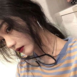  霸气闺蜜头像一对两张真人一左一右的抖音头像