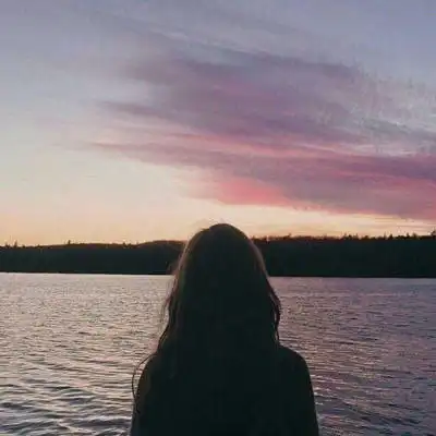 背影女头高清图片韩系小清新背影或侧影图片 背影女头高清图片韩系小清新背影或侧影图片