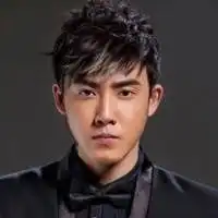 搞怪表情图片真人头像张睿