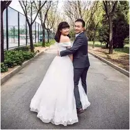 从校服到婚纱中国政法法大学国防生的爱情故事 从校服到婚纱中国政法法大学国防生的爱情故事