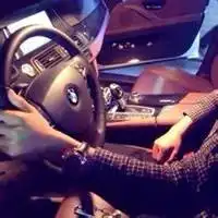  手握方向盘头像微信头像图片大全