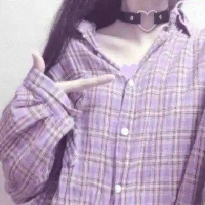 紫色头像女生真人唯美梦幻紫色头像图片大全集 紫色头像女生真人唯美梦幻紫色头像图片大全集