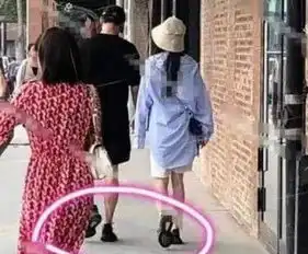 继被发现亲密视频后,杨幂魏大勋又发同款文案,巧合还是发糖