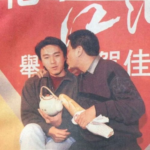  最早到丧礼现场,周星驰并非无情人,3个细节体现他对吴孟达的爱