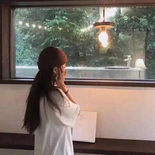  1127美女头像万幸得以相识遗憾止于相识