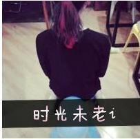  情侣头像一男一女背影