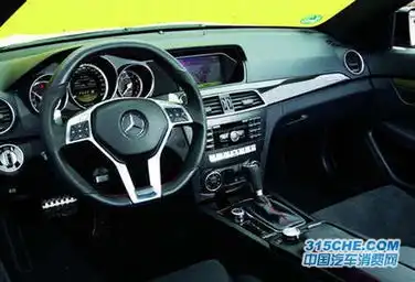  驾驶感受赛道利器c63amgvs暴走野兽考维特z06