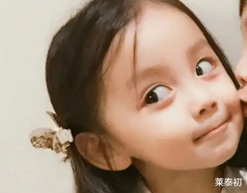 情侣头像宝宝婴儿哭闹