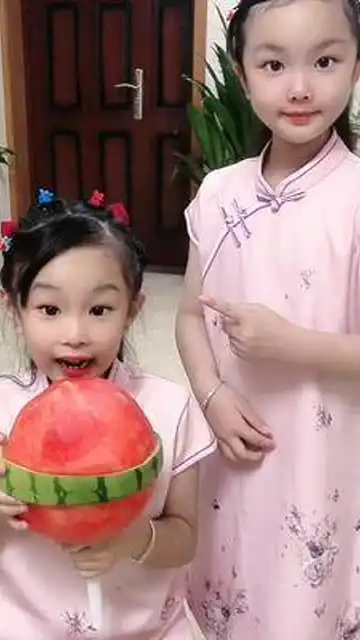  独一无二的棒棒糖不翼而飞