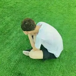 为什么总有人喜欢揪着别人的小错误不放 为什么总有人喜欢揪着别人的小错误不放