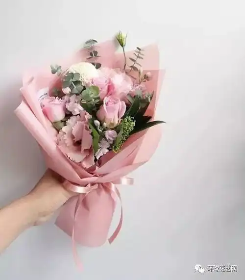  情人节玫瑰太贵,何不用这些花表达我爱你