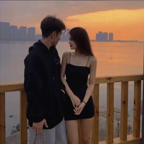  恩爱的情侣头像