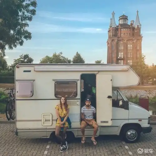 情侣头像高级一人一张房
