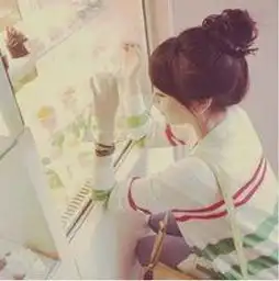 有没有唯美的女生大头像,要下面那张图那么大左右的 有没有唯美的女生大头像,要下面那张图那么大左右的