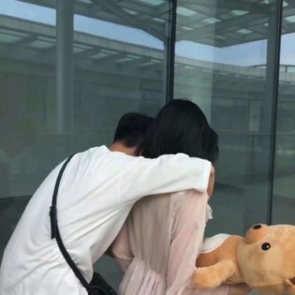  小众又好看的情侣头像,背影的侧面的都比较经典